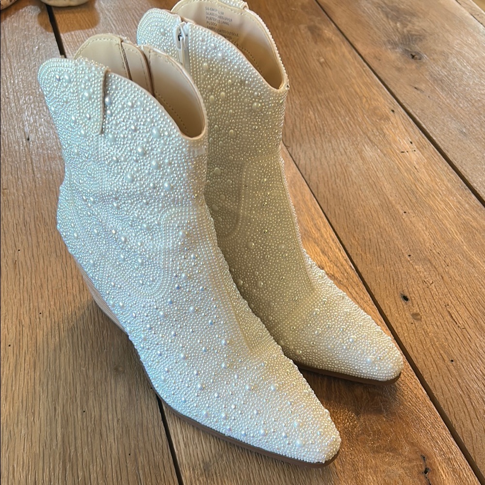Elegant White Beaded Ankle Boots
